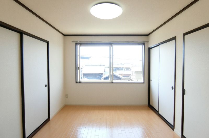 �y���̑������E�X�y�[�X�z�@