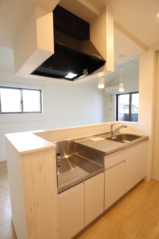 �y�L�b�`���z�@