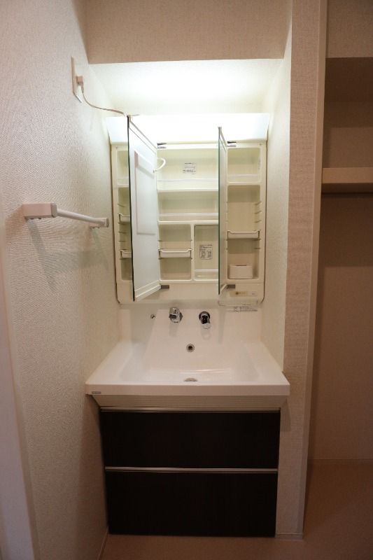 �y���ʏ��z�@