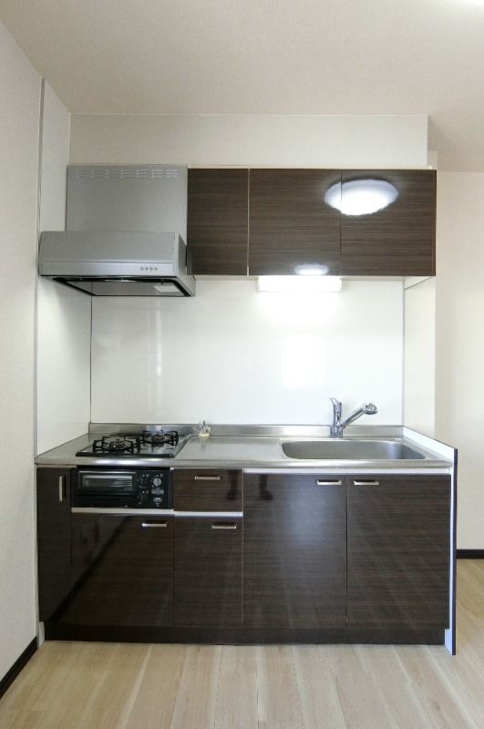 �y�L�b�`���z�@