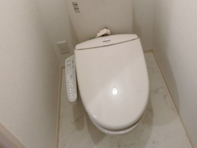 �y���̑��ݔ��z�@