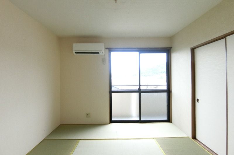 �y���̑������E�X�y�[�X�z�@