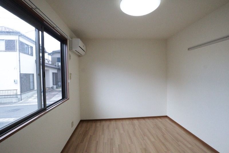 �y���̑������E�X�y�[�X�z�@