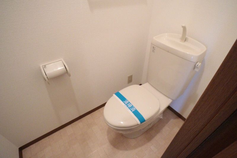 �y�g�C���z�@