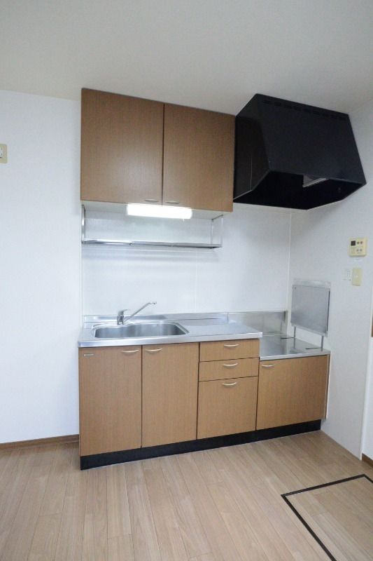 �y�L�b�`���z�@