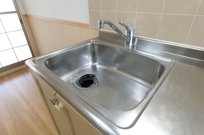 �y�L�b�`���z�@