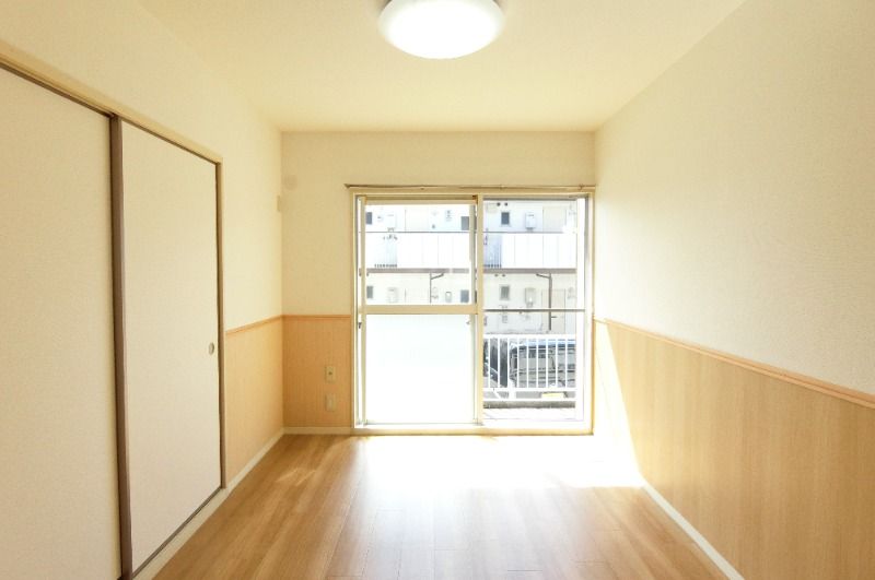 �y���̑������E�X�y�[�X�z�@