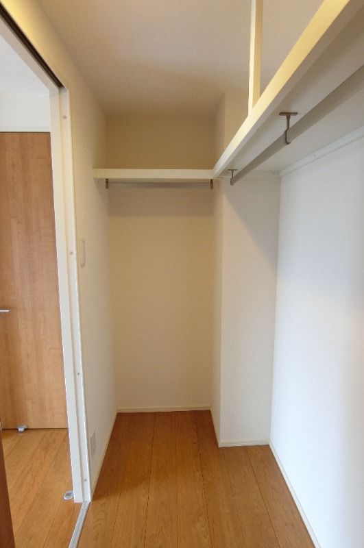 �y���[�z�@�E�H�[�N�C���N���[�[�b�g