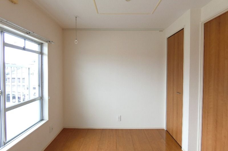 �y���̑������E�X�y�[�X�z�@