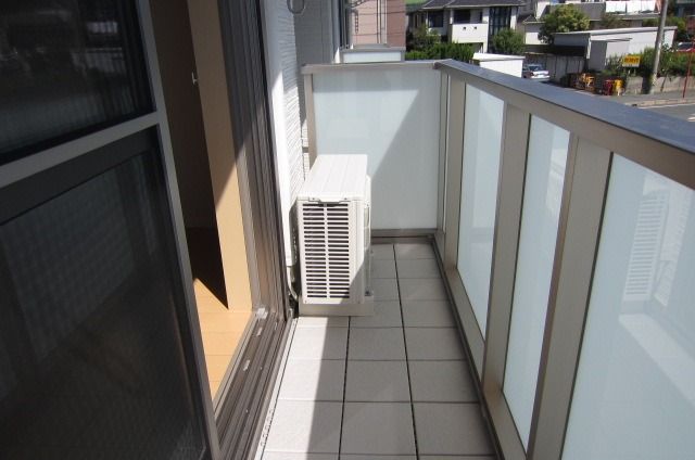 �y�o���R�j�[�z�@