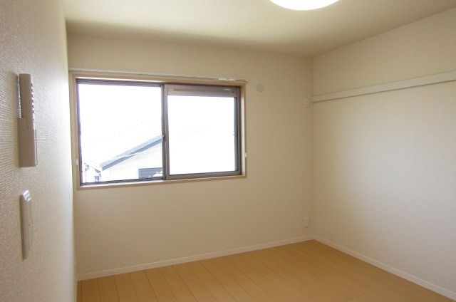 �y���̑������E�X�y�[�X�z�@