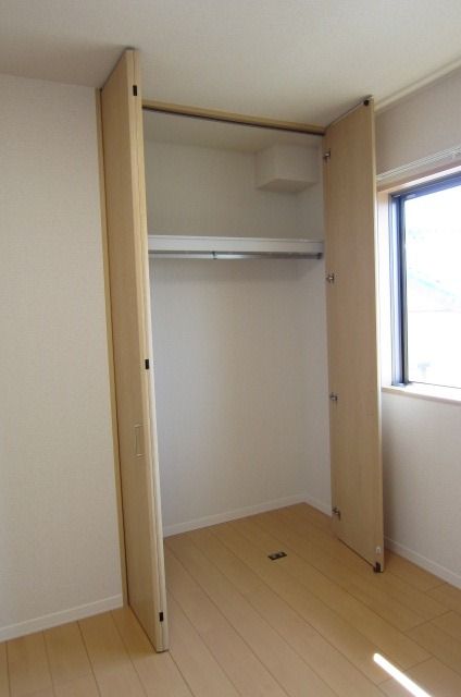 �y���[�z�@�m���N���[�[�b�g