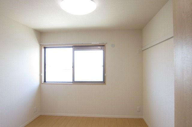 �y���̑������E�X�y�[�X�z�@