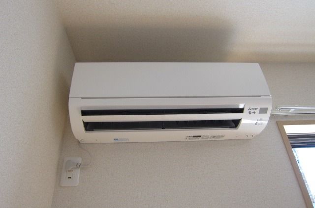 �y���̑��ݔ��z�@