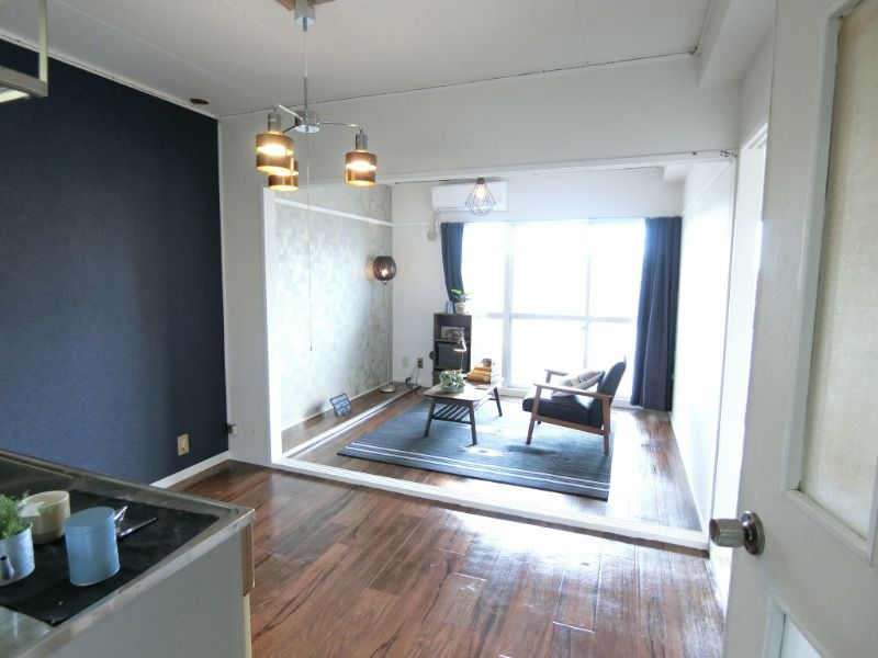 �y���ԁE���r���O�z�@���f�����[��