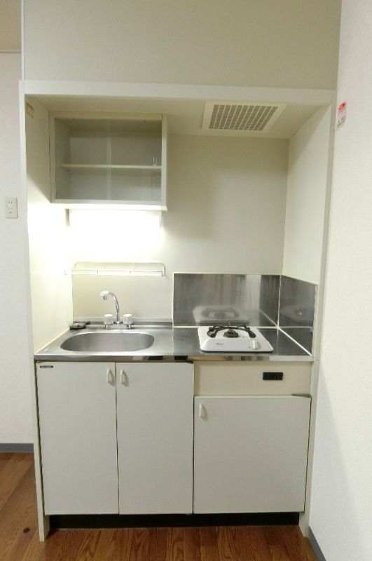 �y�L�b�`���z�@