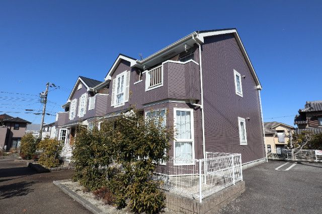 �t�����[���Ԃ̌����O��