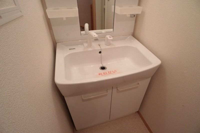 �y���ʏ��z�@