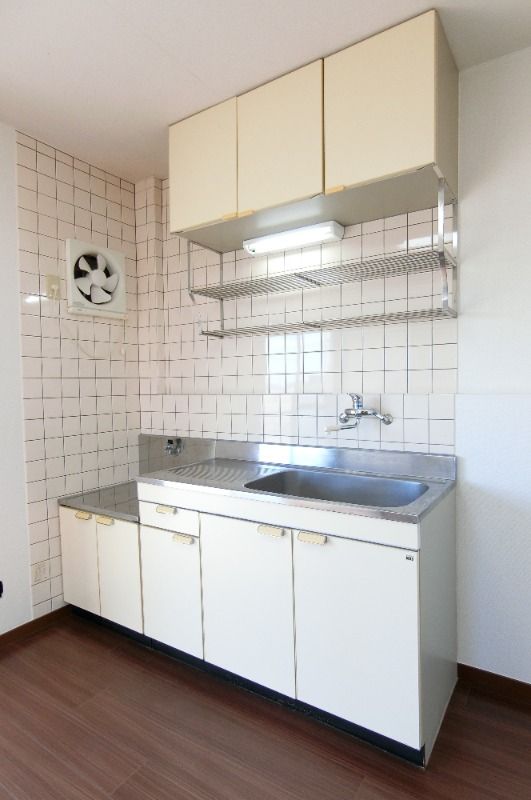 �y�L�b�`���z�@