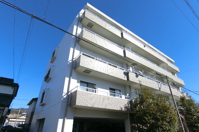 ガーデン水明の外観