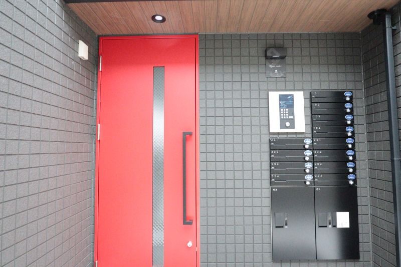 �y�G���g�����X�z�@