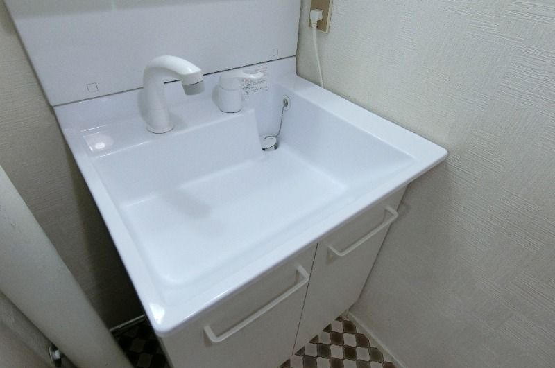 �y���ʏ��z�@�V�����v�[�h���b�T�[