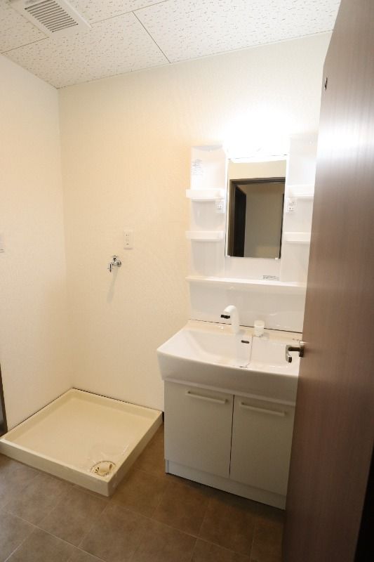 �y���ʏ��z�@