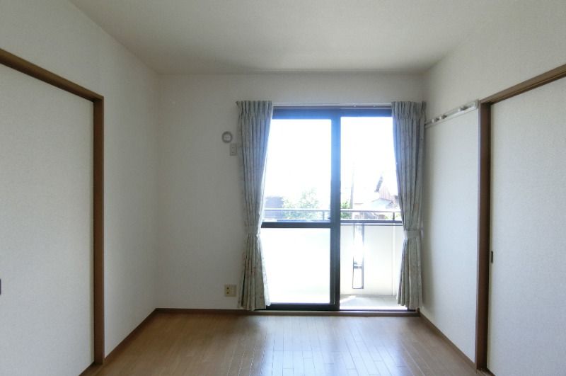 �y���̑������E�X�y�[�X�z�@