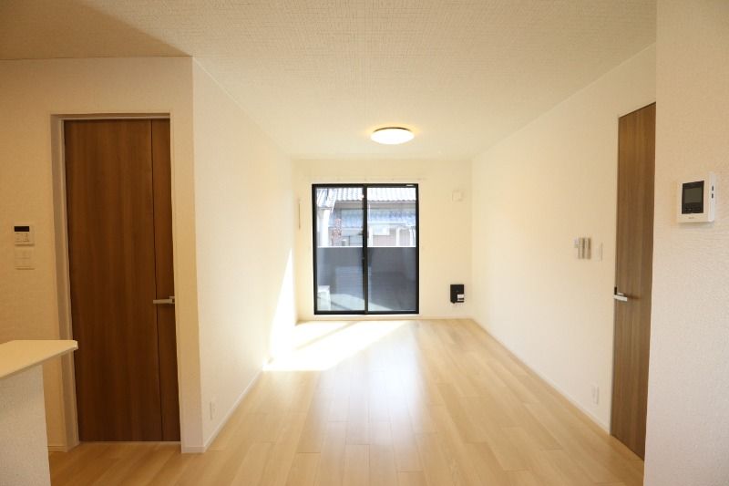 �y���ԁE���r���O�z�@