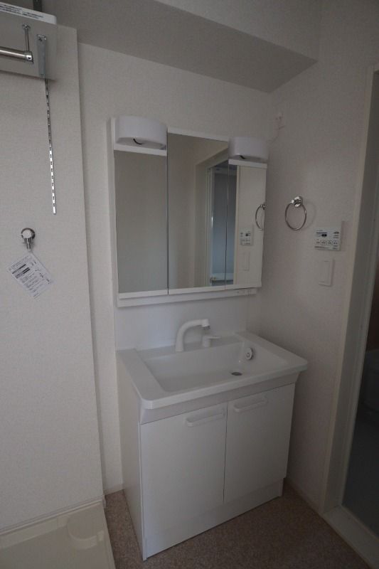 �y���ʏ��z�@