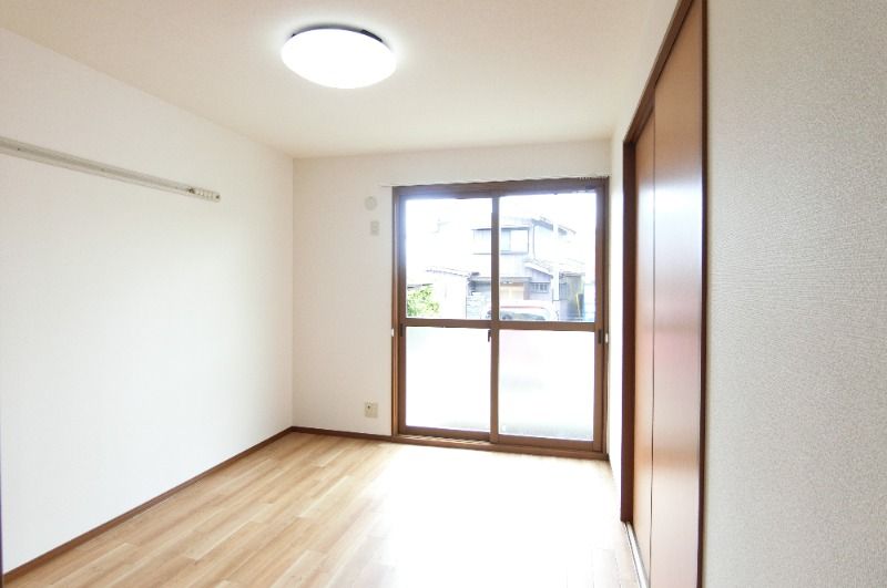 �y���̑������E�X�y�[�X�z�@