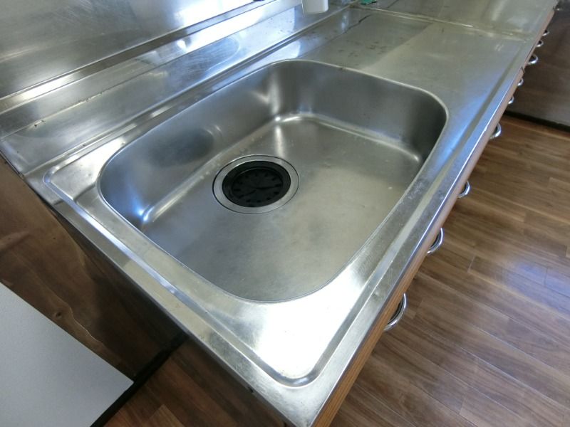 �y�L�b�`���z�@