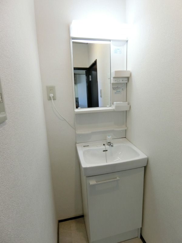 �y���ʏ��z�@