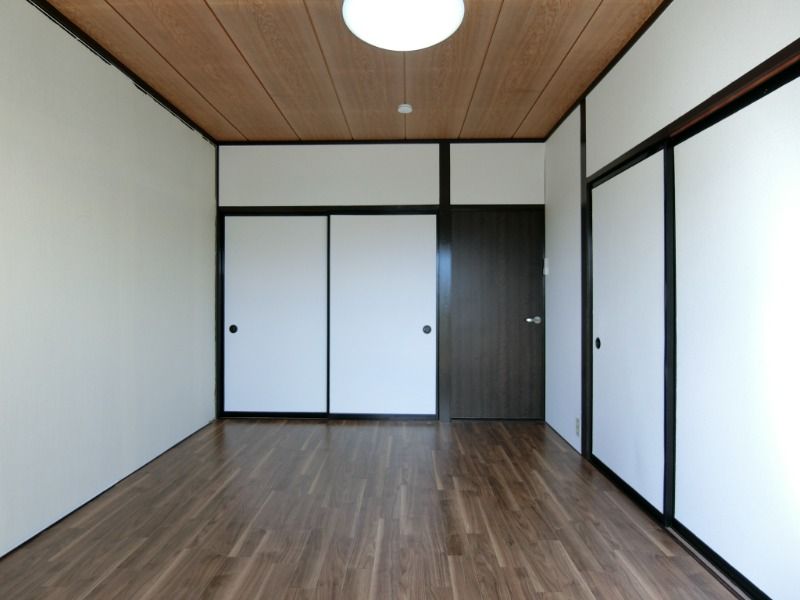 �y���̑������E�X�y�[�X�z�@