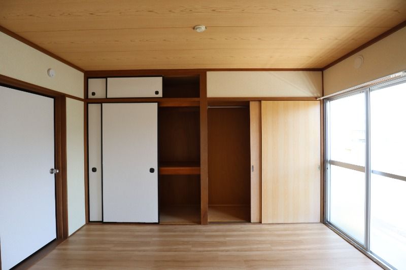 �y���[�z�@�@