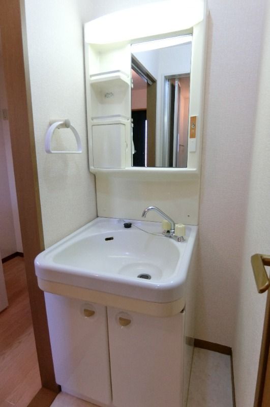 �y���ʏ��z�@