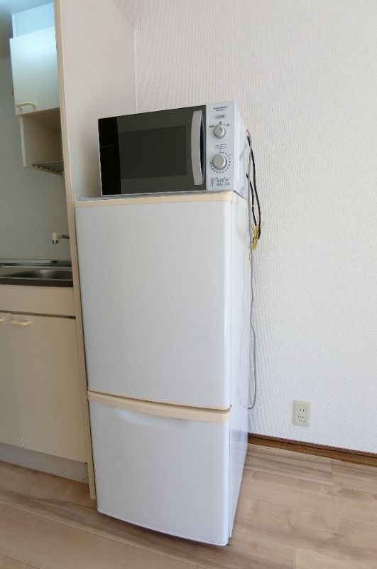 �y���̑��ݔ��z�@