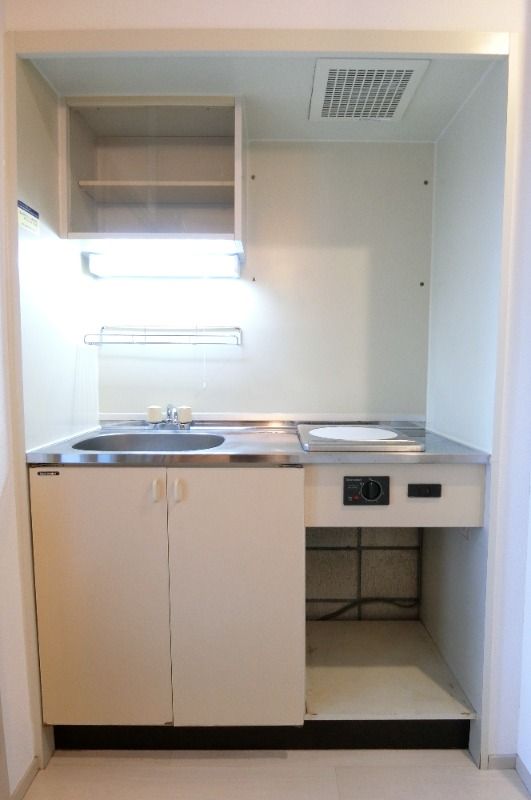 �y�L�b�`���z�@