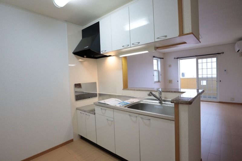 �y�L�b�`���z�@