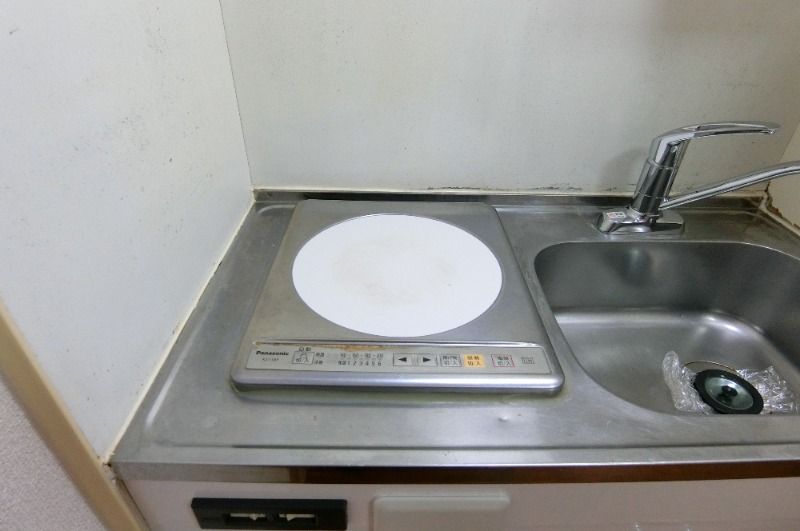 �y�L�b�`���z�@