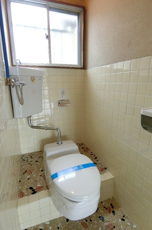 �y�g�C���z�@