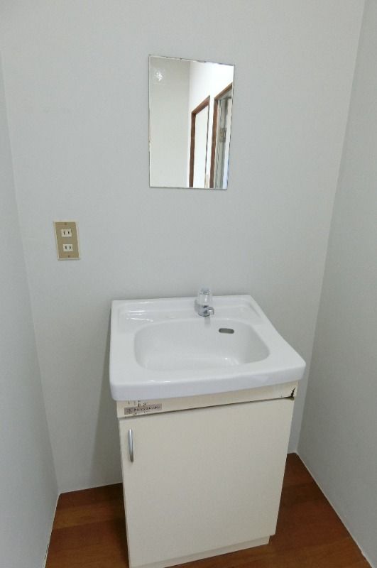 �y���ʏ��z�@