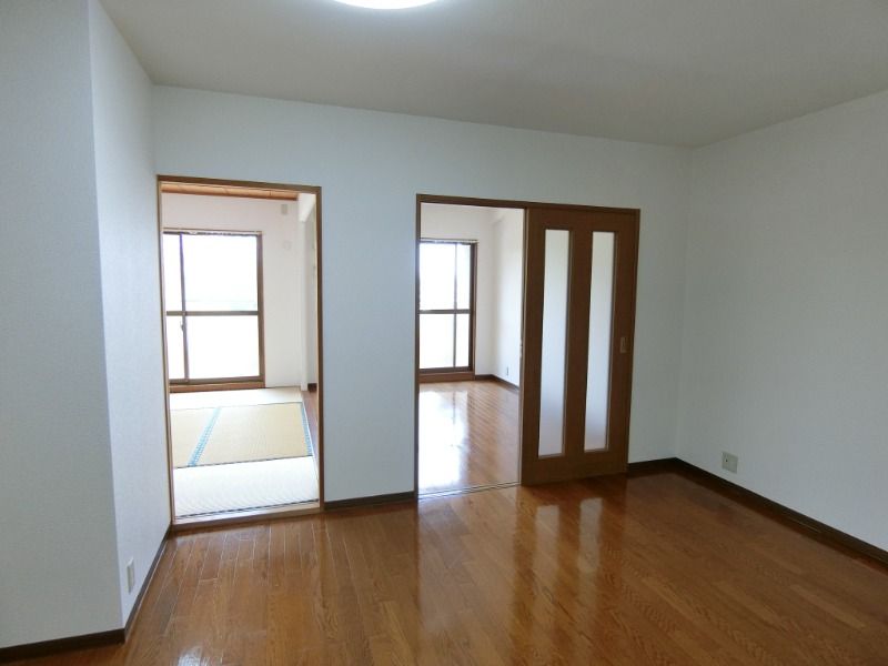 �y�����E���r���O�z�@���^�C�v