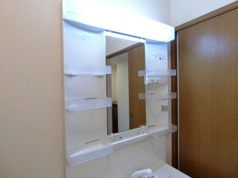 �y���ʏ��z�@���^�C�v