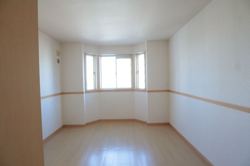 �y���̑������E�X�y�[�X�z�@