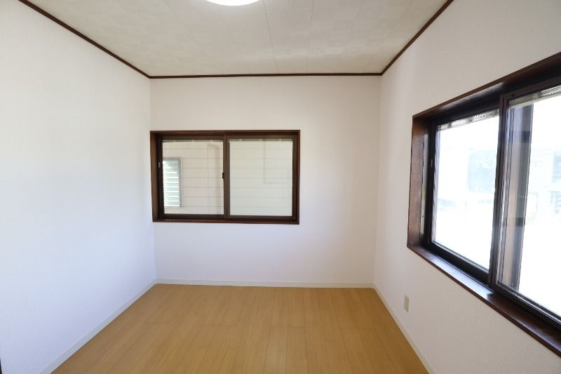 �y���̑������E�X�y�[�X�z�@