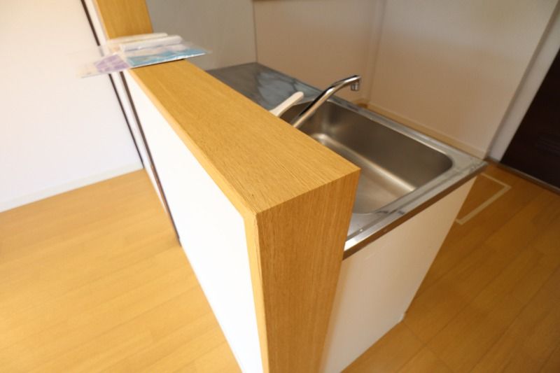 �y�L�b�`���z�@