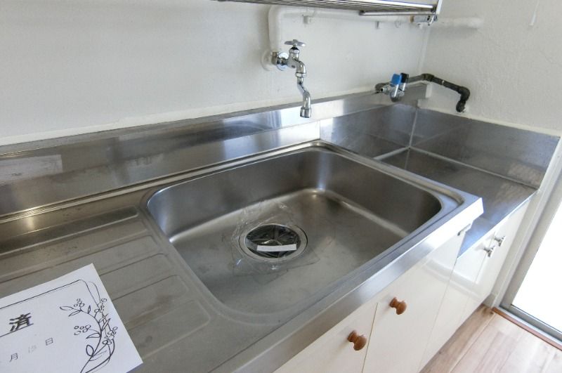 �y�L�b�`���z�@