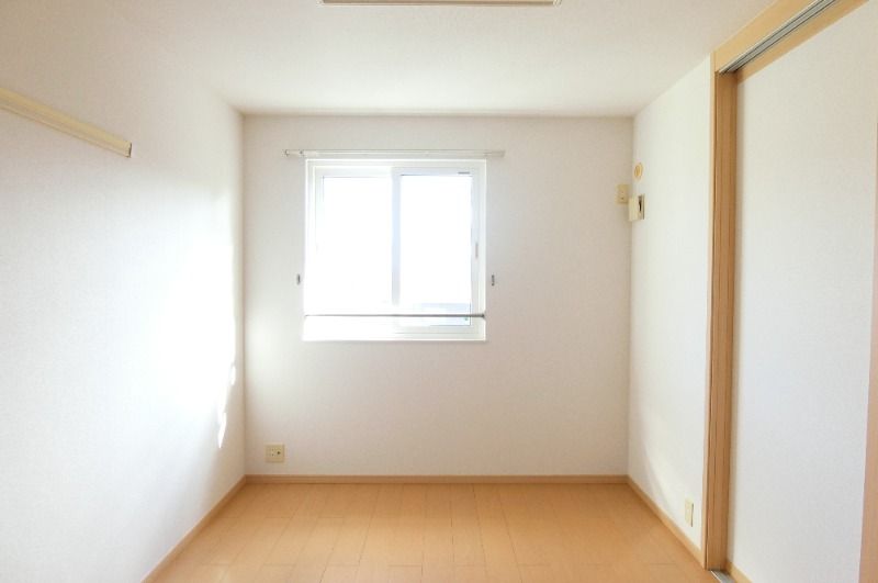 �y���̑������E�X�y�[�X�z�@