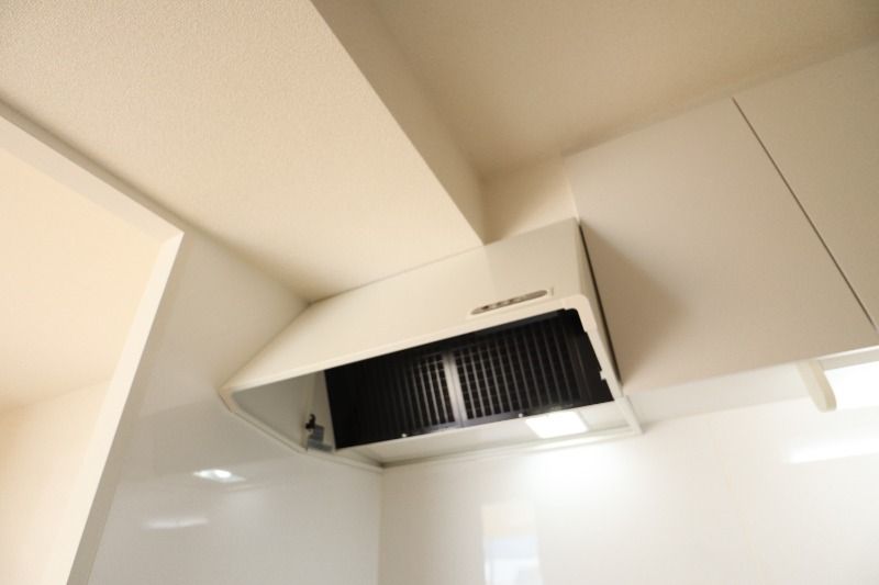 �y���̑��ݔ��z�@�L�b�`�����C��